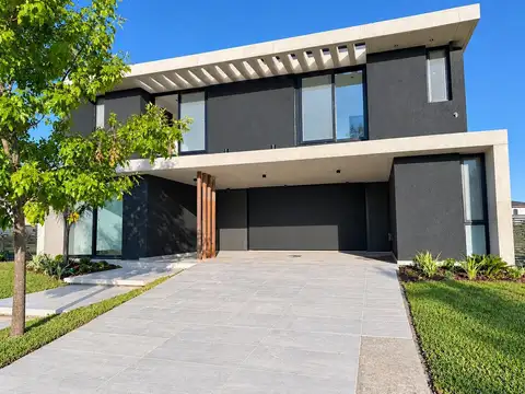 Casa al agua con pileta Virazon