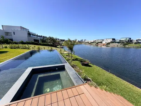 Casa en Venta de 6 dormitorios