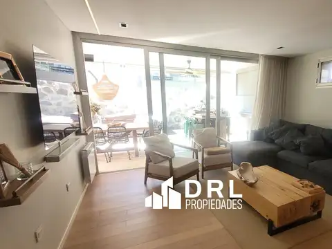 Departamento en Venta con 2 cocheras