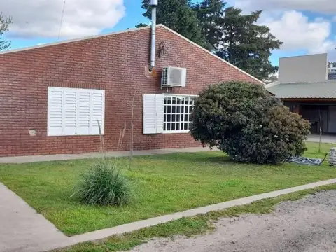Carlos Gardel y Bomberos Voluntarios