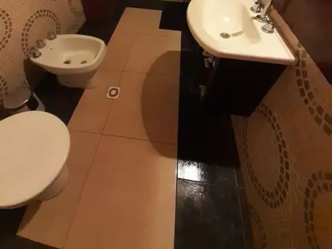 Casa tres dormitorios - Coronel Brandsen