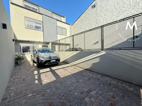 Depto Tipo Casa en Venta de 4 ambientes