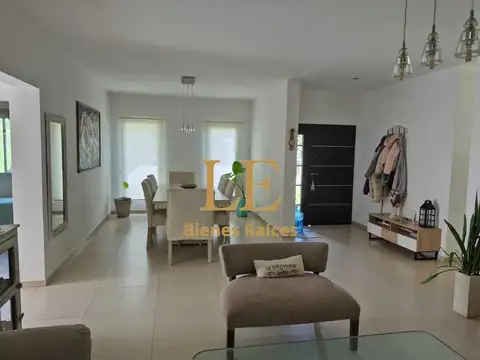 Casa en Venta al Suroeste