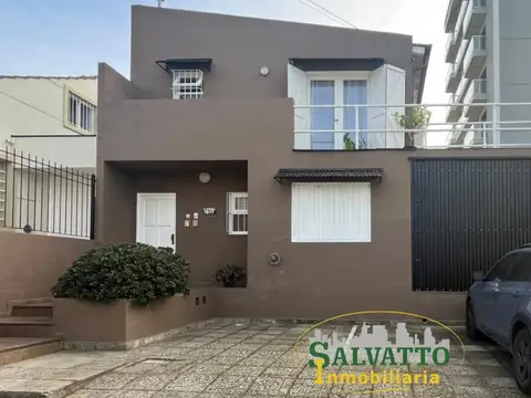 Giacobini 1500, Piso PB