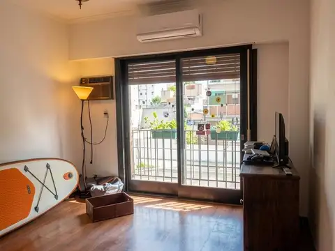 Depto Tipo Casa en Alquiler con 1 cocheras