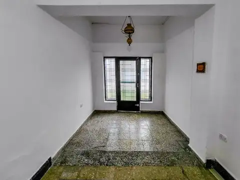 Depto Tipo Casa en Venta en La Plata, USD 66.000