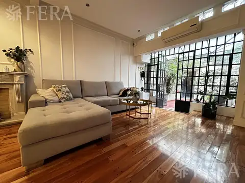 Venta casa multifamiliar con terraza y cochera en avellaneda