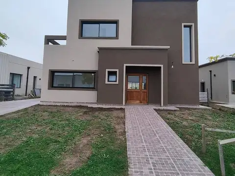 Barrio San Pablo, Derqui 100