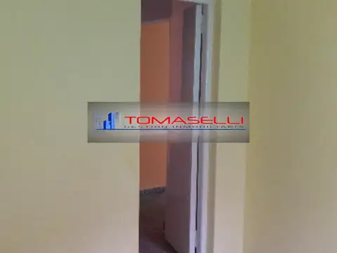 Depto Tipo Casa en Venta 40 años