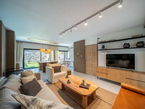 EXCLUSIVO DÚPLEX EN VENTA 3 DORM. HOUSING