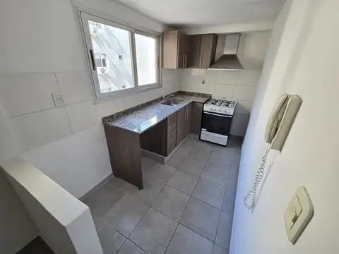 Departamento 4 ambientes con 1 baño