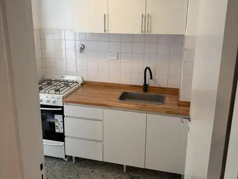 Departamento en Alquiler en Chacarita, $ 500.000