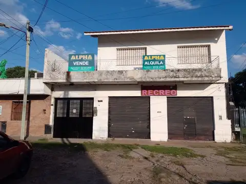 Depto. tipo casa de 3 amb. con entrada p/ auto en alquiler | Berazategui