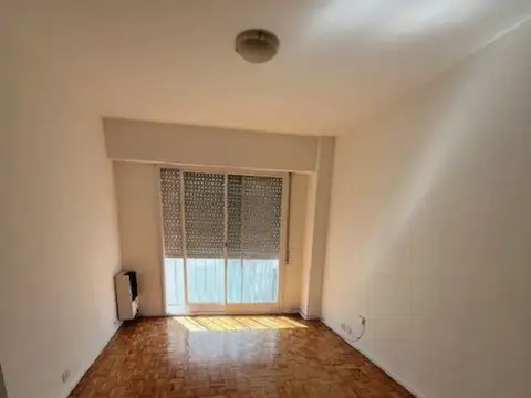 2 AMBIENTES AMPLIO Y LUMINOSO FRENTE A DISTRITO ARCOS