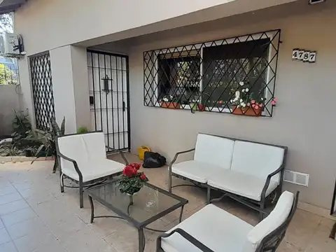 Casa en Venta en Munro, USD 175.000