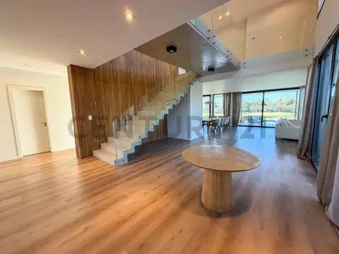 Casa en Venta en Pilara, USD 1.500.000