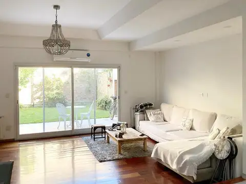 ALQUILER CASA 4 AMBIENTES AMOBLADO CON JARDIN EN NUÑEZ