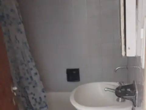 Departamento en Alquiler en Plaza Italia, $ 600.000