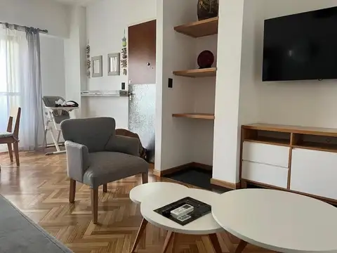 Depto Tipo Casa en Alquiler de 1 dormitorio