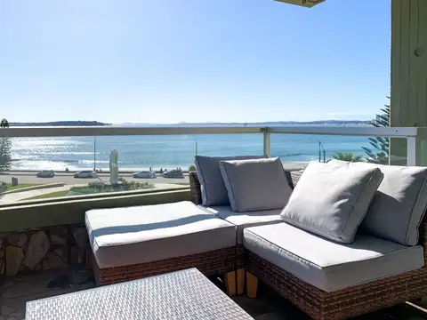 SEMIPISO EN MALECON, 3 SUITES EN PLAYA MANSA, PUNTA DEL ESTE