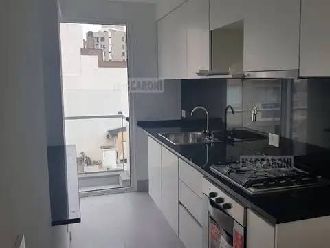 2amb en villa luro a metros del boulevard de ramón falcón