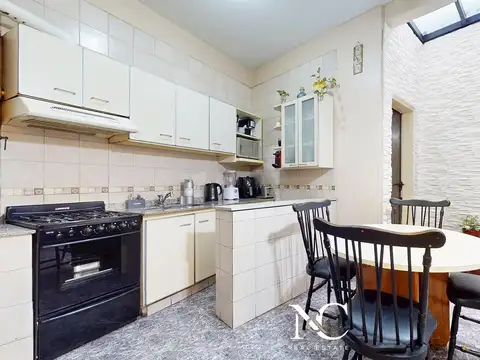 Depto Tipo Casa en Venta con 1 cocheras