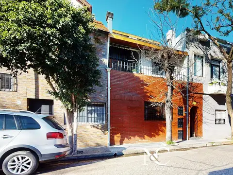 Avalos al 1600 parque Chas Villa Urquiza