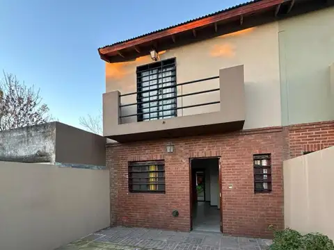 PH en Venta en San Carlos [Cod: 0207]
