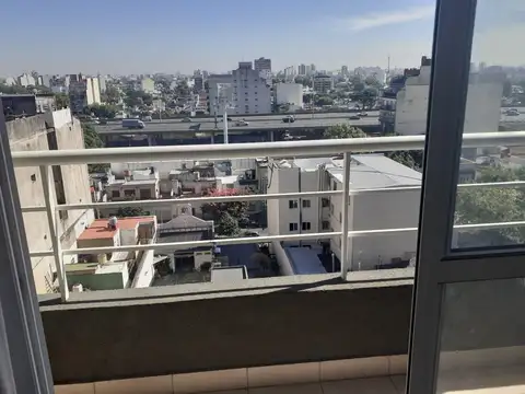 1 amb. a estrenar de 25mts2 al c/frente con balcón. Vista panorámica! Excelente ubicación!