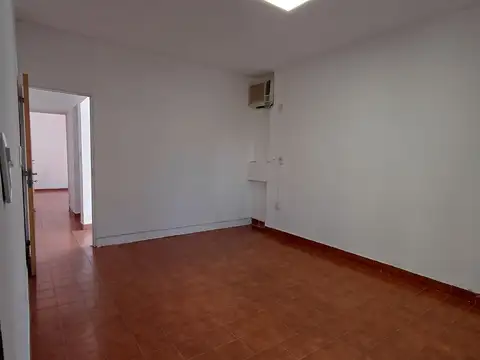 Oficina en Alquiler en Presidencia Roque Saenz Peña, $ 550.000