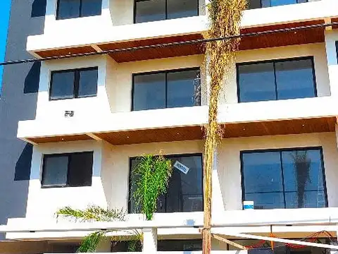 La Rioja 1200 , Piso 1°