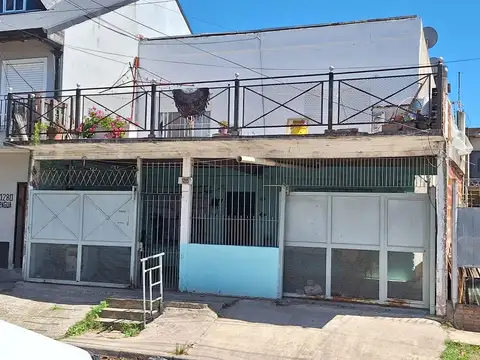 Venta casa 5 ambientes Ezpeleta