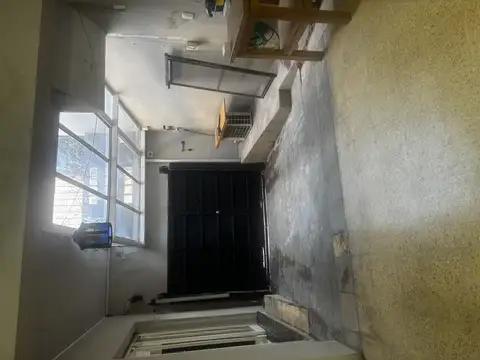 Casa en Alquiler con 1 cochera