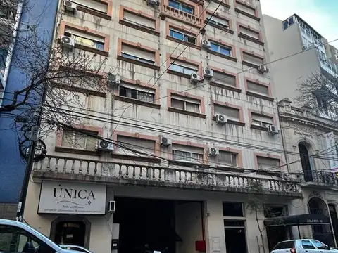Cochera en VENTA, AMPLIA SUBSUELO PORTON AUTOMATICO