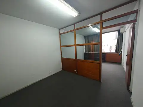 Oficina en Venta 50 años