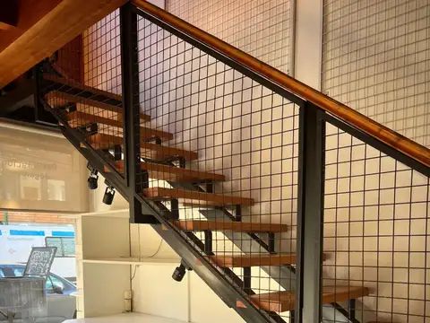 Local en Venta 15 años