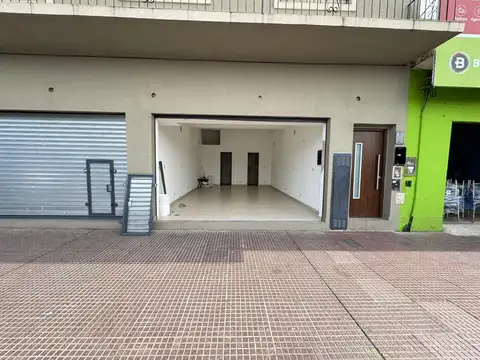 Almirante Brown al 700