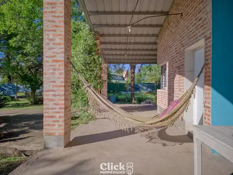 Casa en Venta con 1 cochera