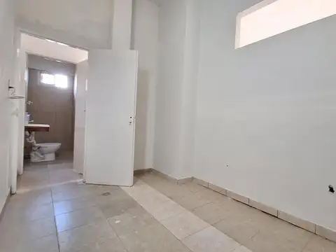 Departamento en Alquiler con 5 cocheras