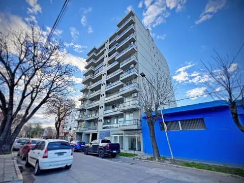 Departamento con cochera en venta