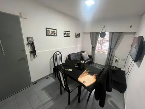 Depto Tipo Casa en Venta 46 años
