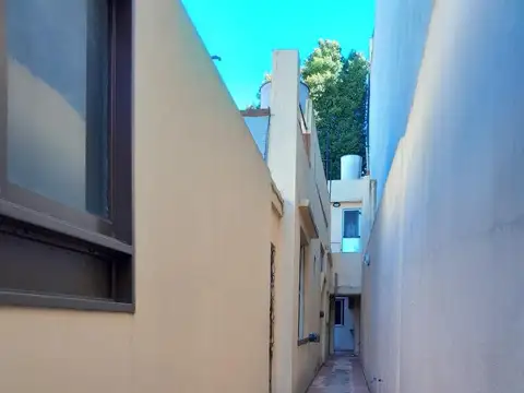 Depto Tipo Casa en Venta de 6 ambientes