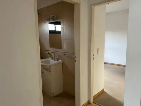 Departamento en Alquiler en Villa Luro, $ 1.400.000