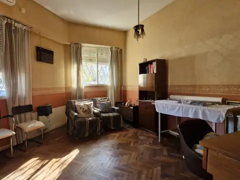 Depto Tipo Casa en Venta de 7 ambientes