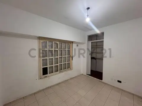 Departamento en Alquiler en Lomas del Mirador, $ 440.000