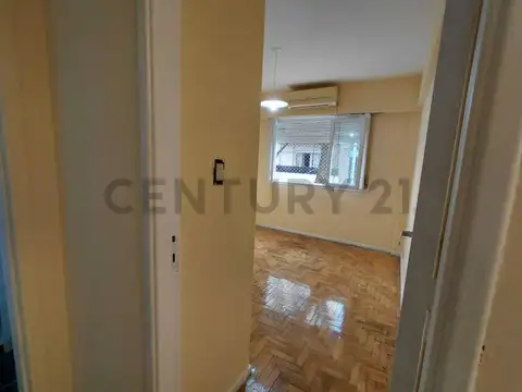 Av. Garcia del Rio 2700, Piso 1