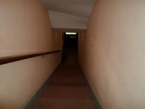 Av 25 De Mayo 1300, Piso 1