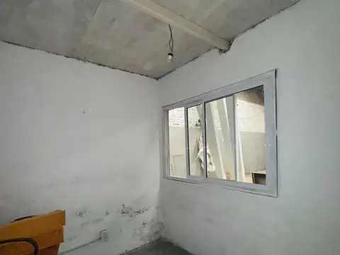 Galpon en Alquiler en Lanús Oeste, $ 599.900