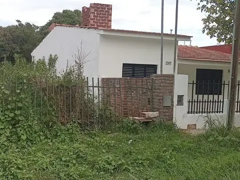 Avenida Teresa M. de Ferrarini 800