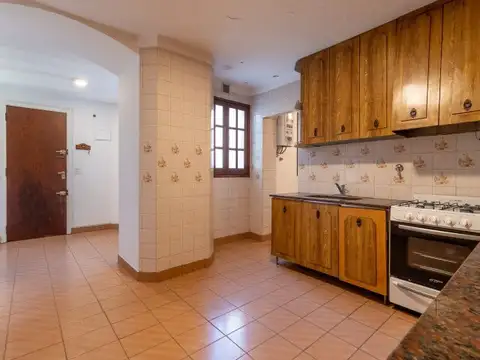 Departamento 5 ambientes con 2 baños